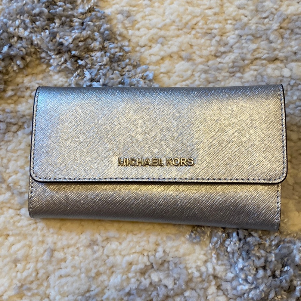 Micheal Kors Wallet